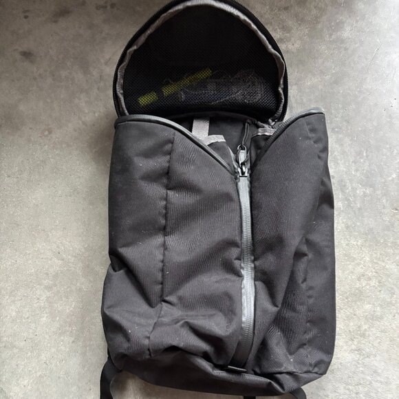 Mystery Ranch Backpack - Picture 1 of 1